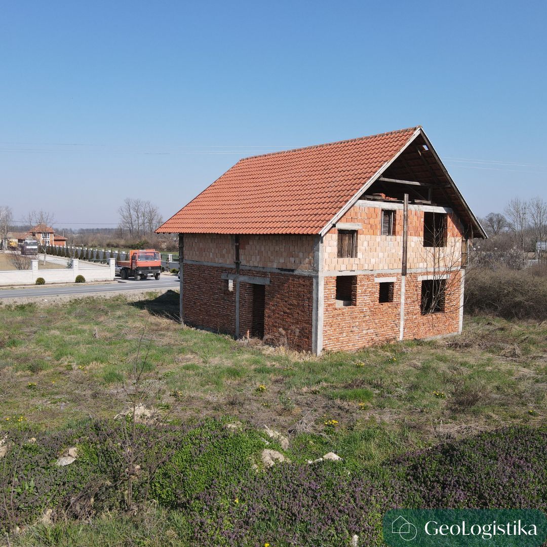 nepokretnost na prodaju