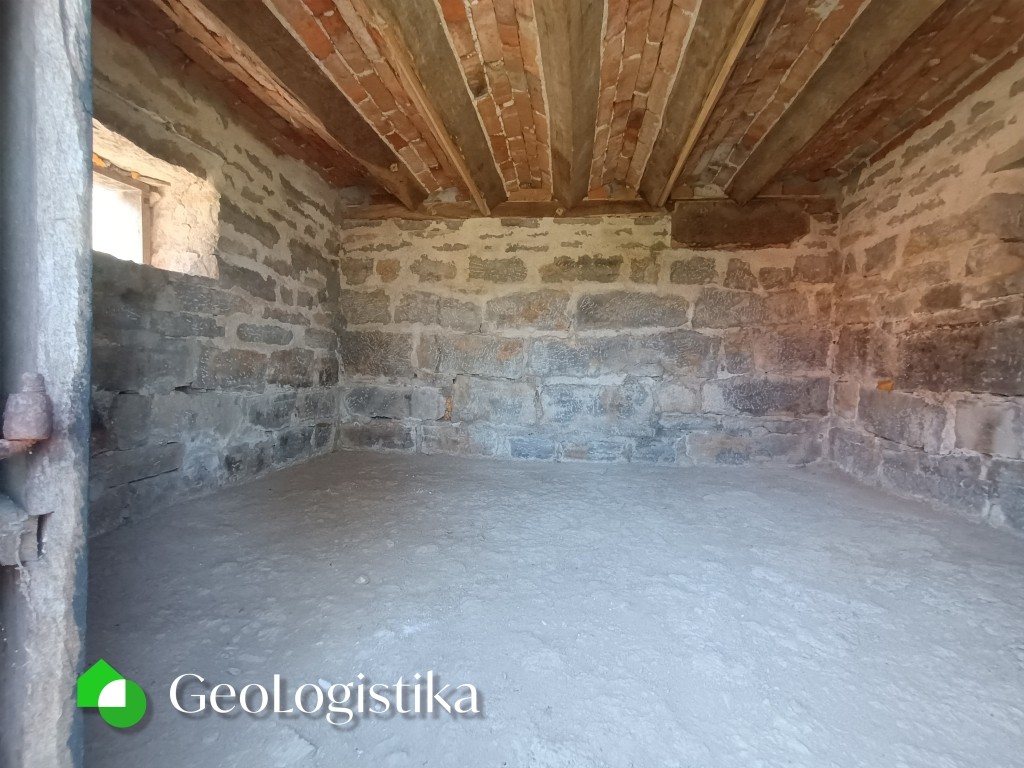 nepokretnost na prodaju