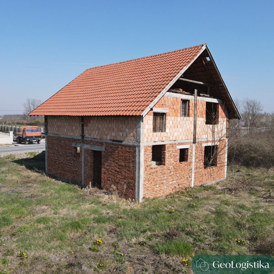 nepokretnost na prodaju