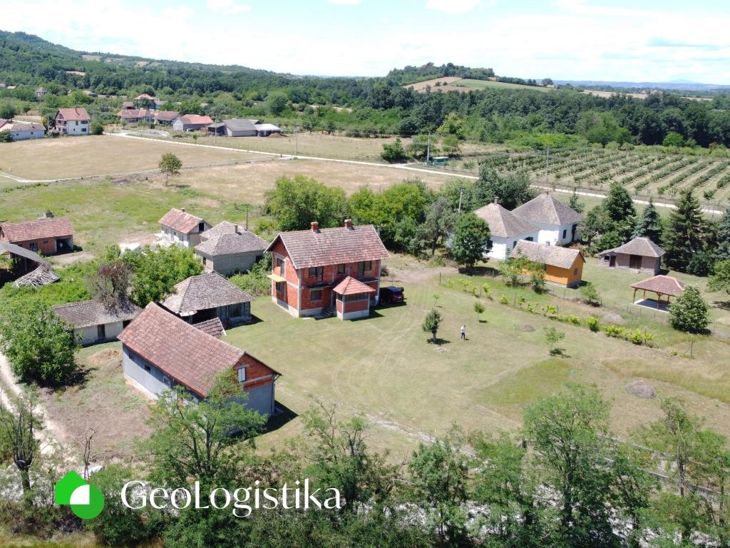 nepokretnost na prodaju