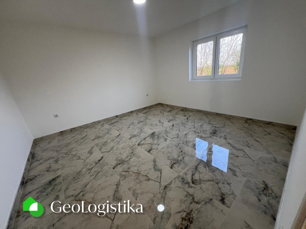 nepokretnost na prodaju