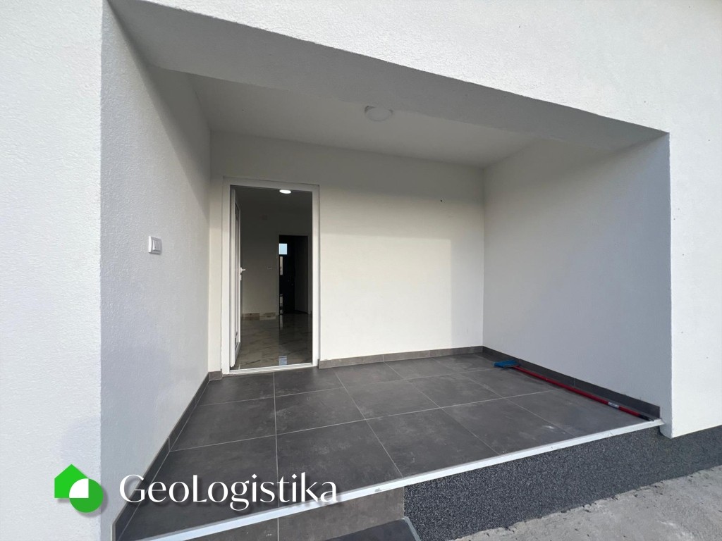 nepokretnost na prodaju