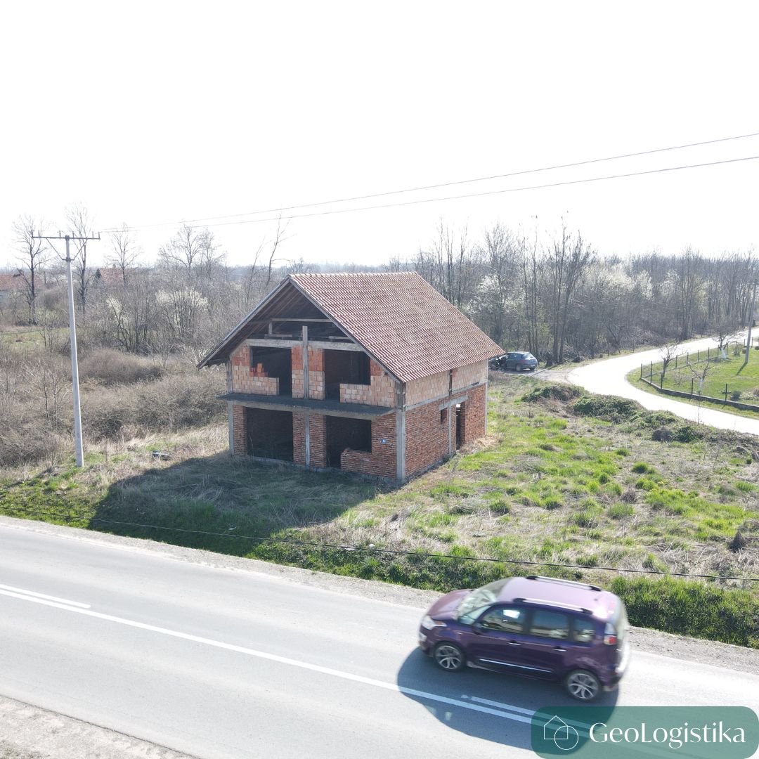 nepokretnost na prodaju